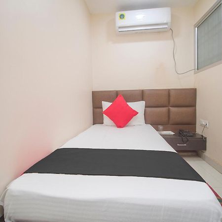 Capital O Stay In Koch Bihār Exterior foto